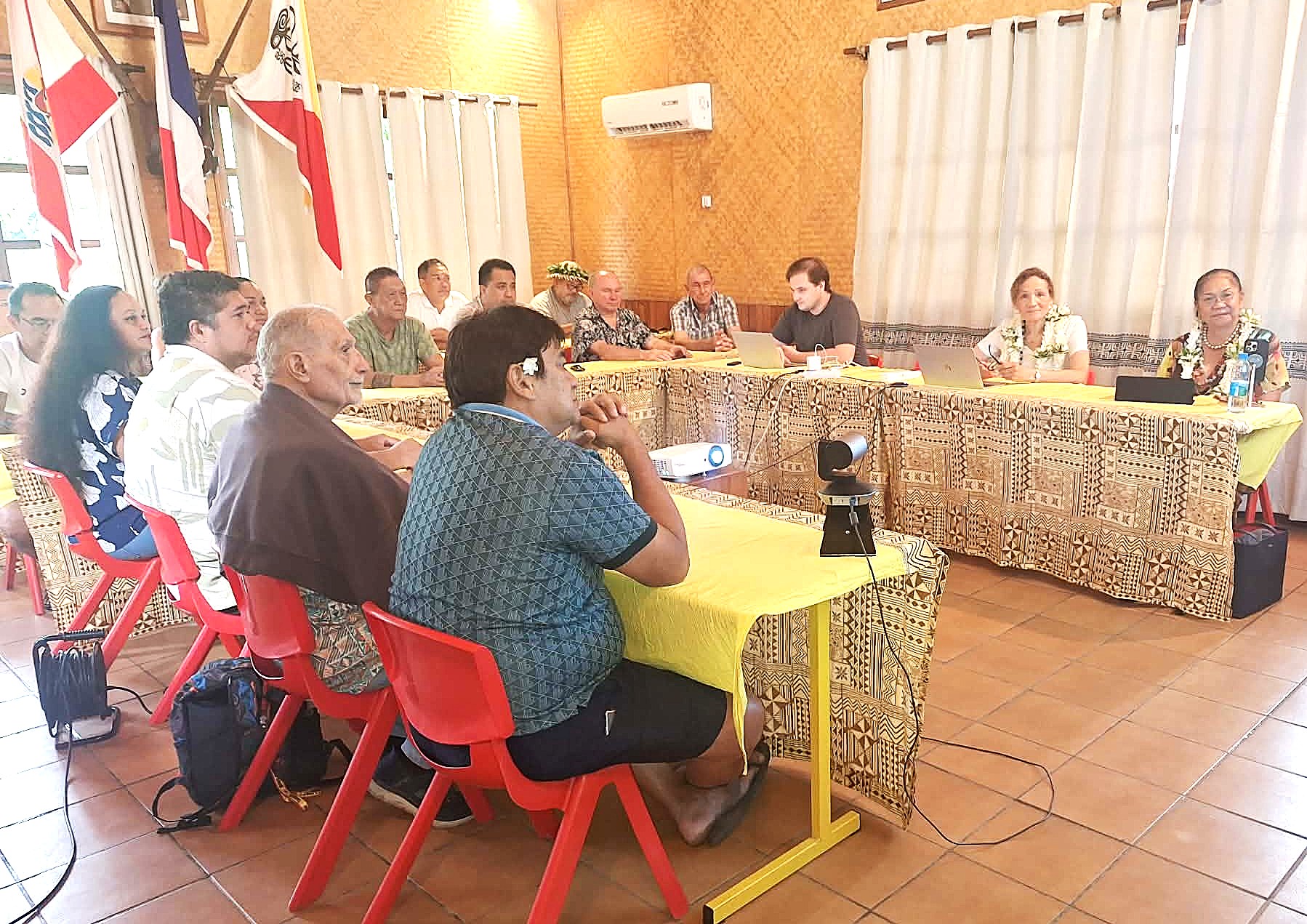 260415 conférence Bishop mairie